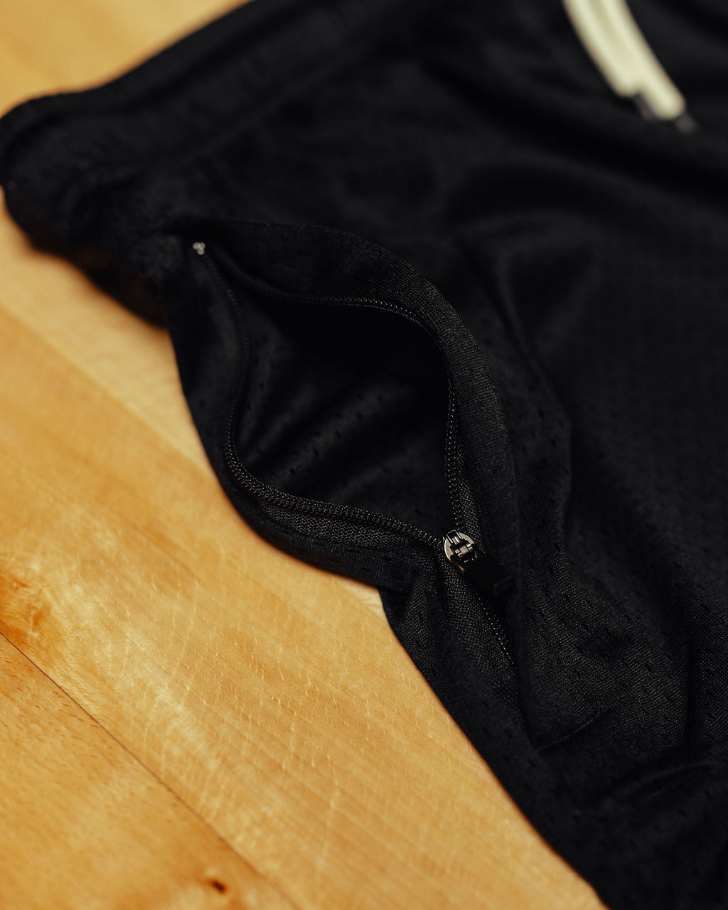 Mesh Shorts [Black]